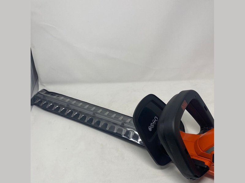 BLACKDECKER GTC1845L20-QW Heggenschaar - 18V - 45cm - inclusief accu en lader