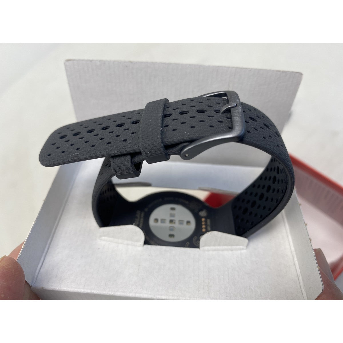 Tweedekans Polar Pacer Pro - Geavanceerd GPS hardloophorloge - Carbon Gray - Maten S-L | SecondBay