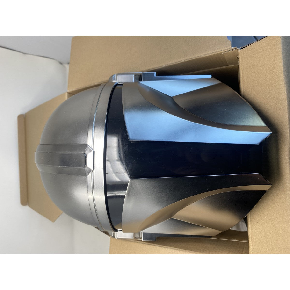 Tweedekans Hasbro The Mandalorian Black Series Helm Replica - Goede Staat | SecondBay