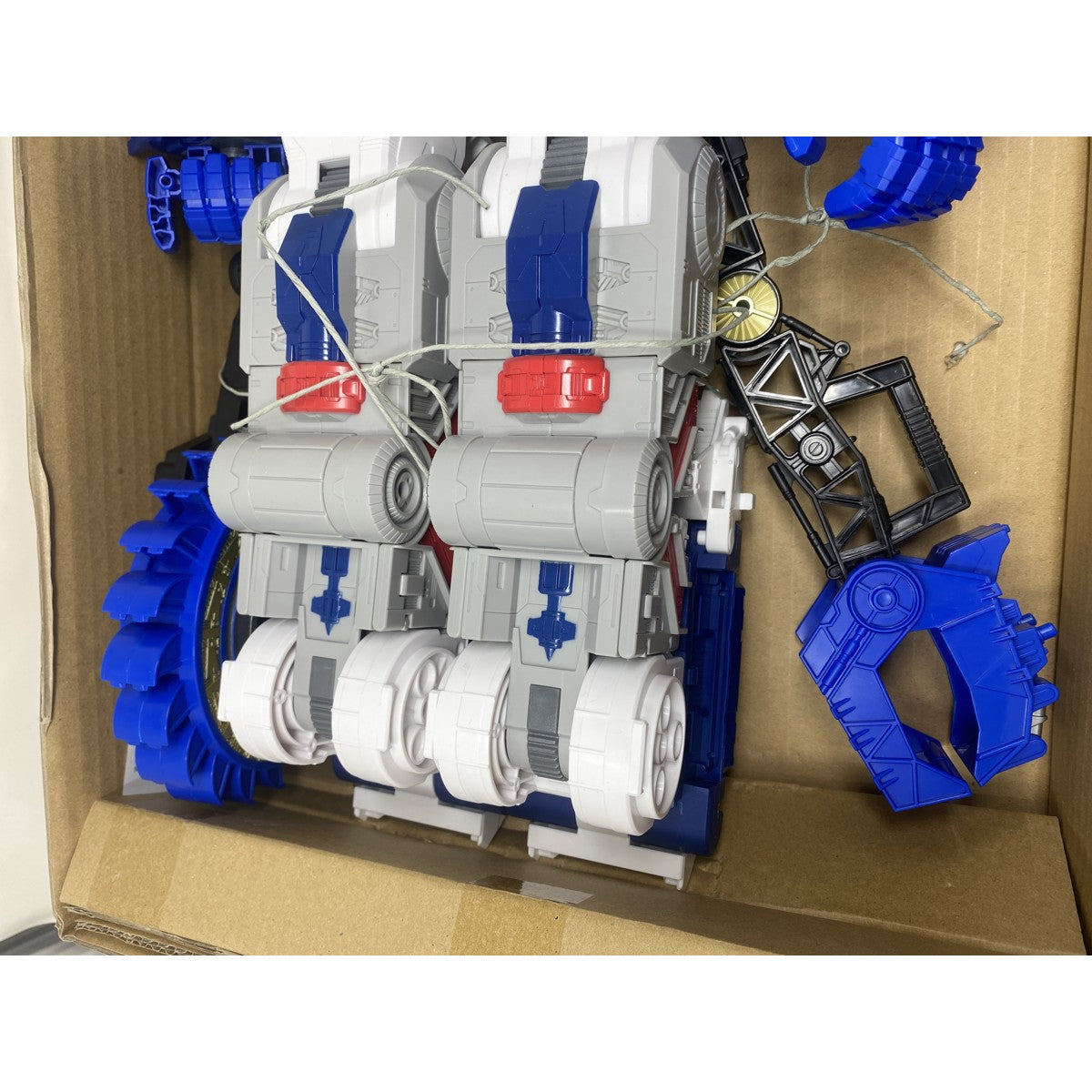 Tweedekans Hasbro Transformers Metroplex 56 cm - Generations Legacy Titan Class | SecondBay