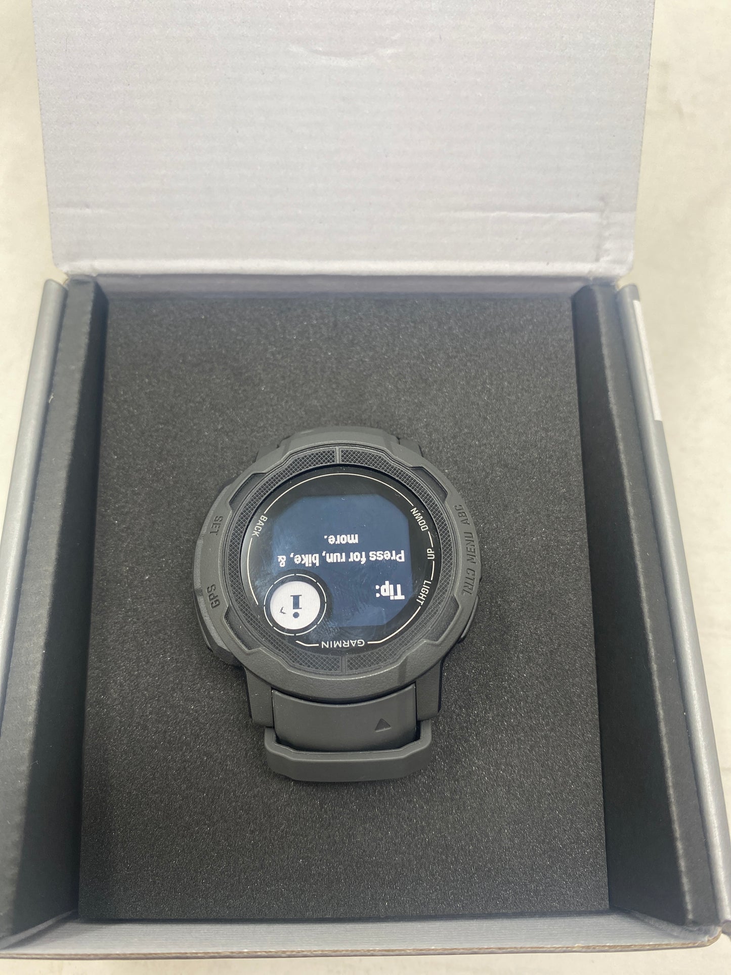 Garmin Instinct 2 Smartwatch - Robuust Sporthorloge met GPS - 30 Sport apps - Graphite