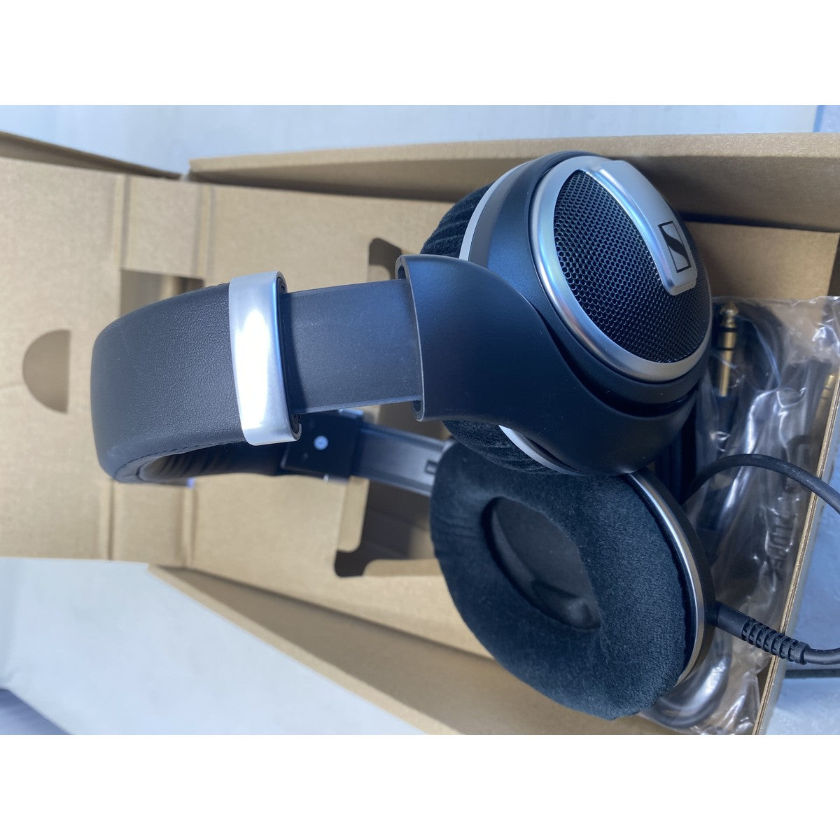 Tweedekans Sennheiser HD 599 Special Edition - Over-ear koptelefoon in zwart | Professioneel gecontroleerd